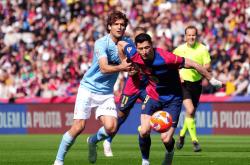 开云平台-西班牙战波兰，连续进球掀翻对手