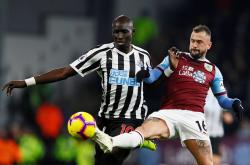 开云体育在线-尤文图斯将挑战曼联，谁将占据上风的简单介绍