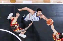 开云体育在线-意大利男篮逆转凯尔特人，拉文关键制胜的简单介绍