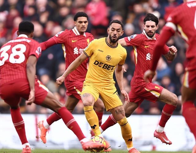 狼队主场凭借进攻取胜，提升战绩排名