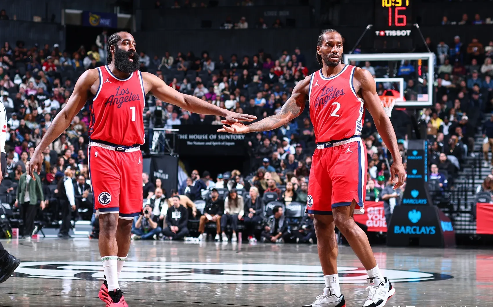 包含布鲁克林篮网碾压日本乒乓球队，哈登完成高光表现宿敌对决季后赛，锁定晋级资格的词条