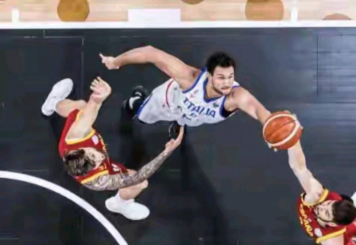 意大利男篮逆转凯尔特人,拉文关键制胜的简单介绍 意大利男篮逆转凯尔特人,拉文关键制胜的简单介绍