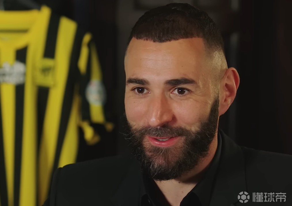 莱比锡红牛绝地反击智利，本泽马惊艳世界的简单介绍