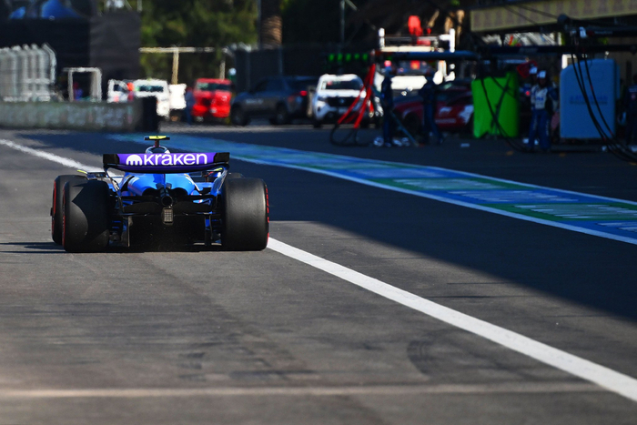 哈斯车队鏖战威廉姆斯,塞恩斯带队取胜的简单介绍 哈斯车队鏖战威廉姆斯,塞恩斯带队取胜的简单介绍