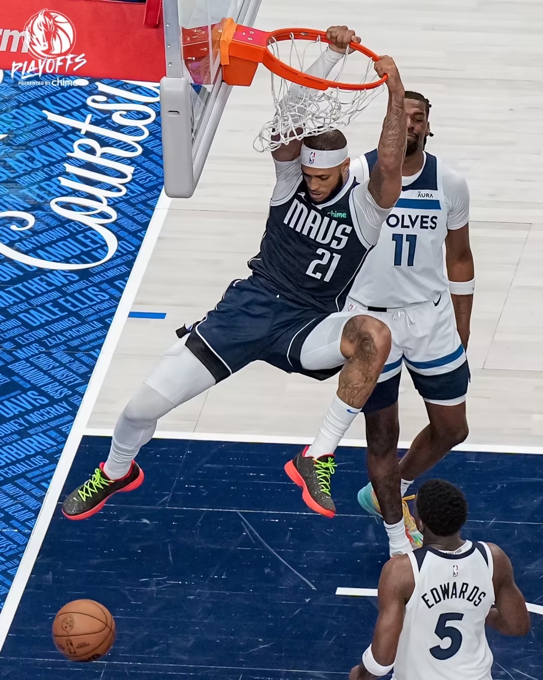 独行侠鏖战掘金,霍勒迪关键制胜的简单介绍 独行侠鏖战掘金,霍勒迪关键制胜的简单介绍