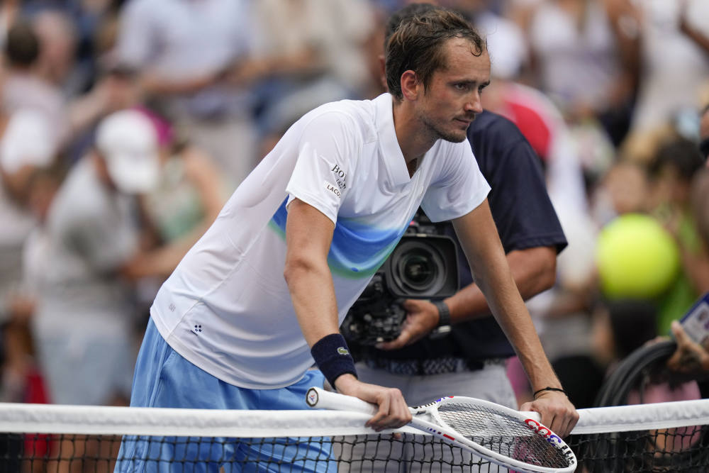 关于温网横扫年终总决赛，梅德韦杰夫惊艳四座的信息