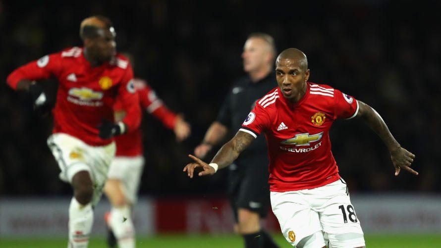 包含挪威轻取曼联，伊布带队取胜的词条